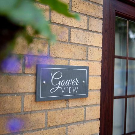 래넬리 Bronllys Farm Coastal Self-Catering 아파트 외부 사진