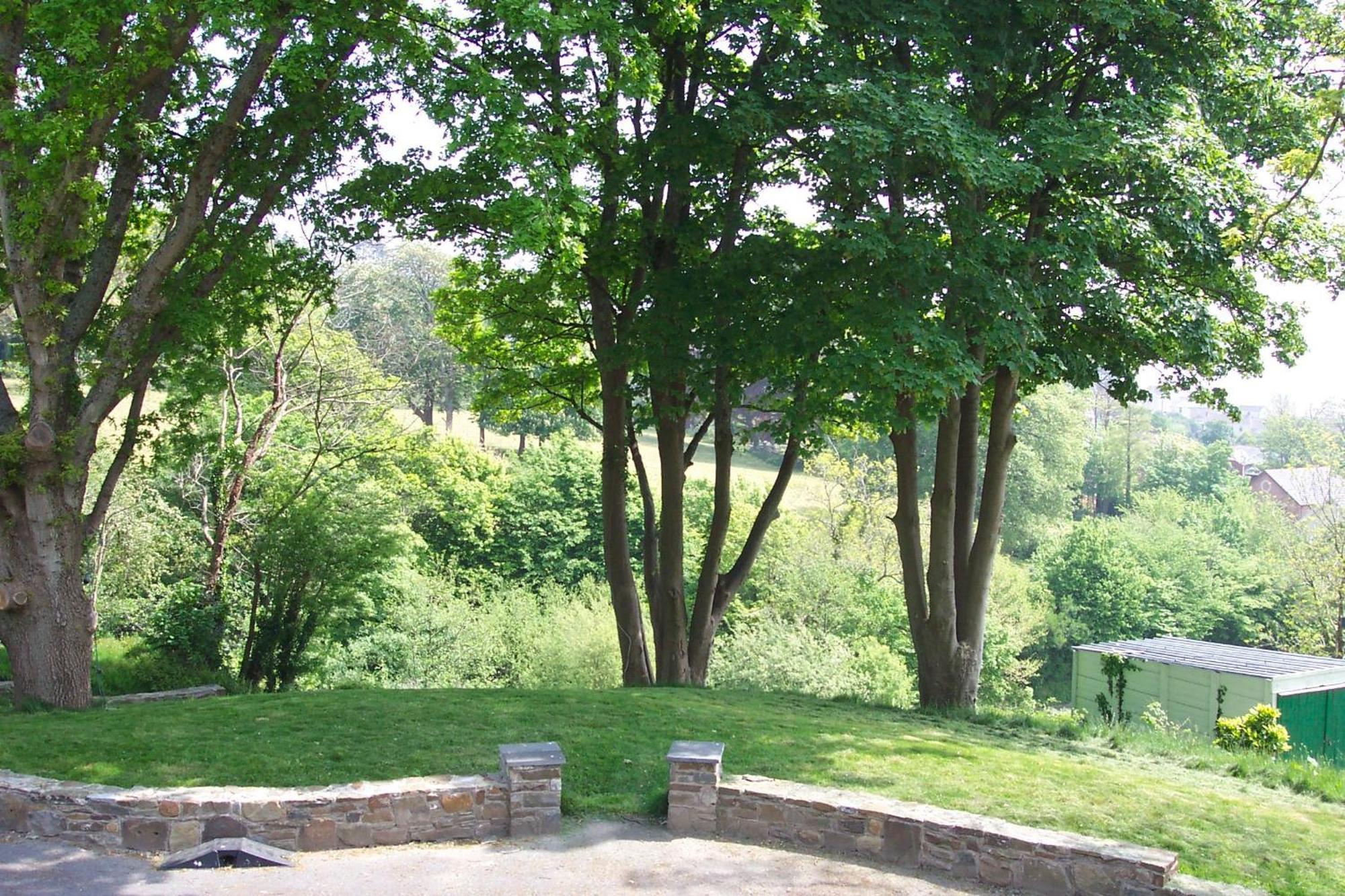 래넬리 Bronllys Farm Coastal Self-Catering 아파트 외부 사진
