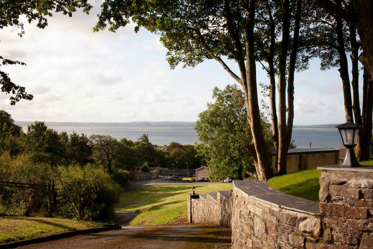 래넬리 Bronllys Farm Coastal Self-Catering 아파트 외부 사진